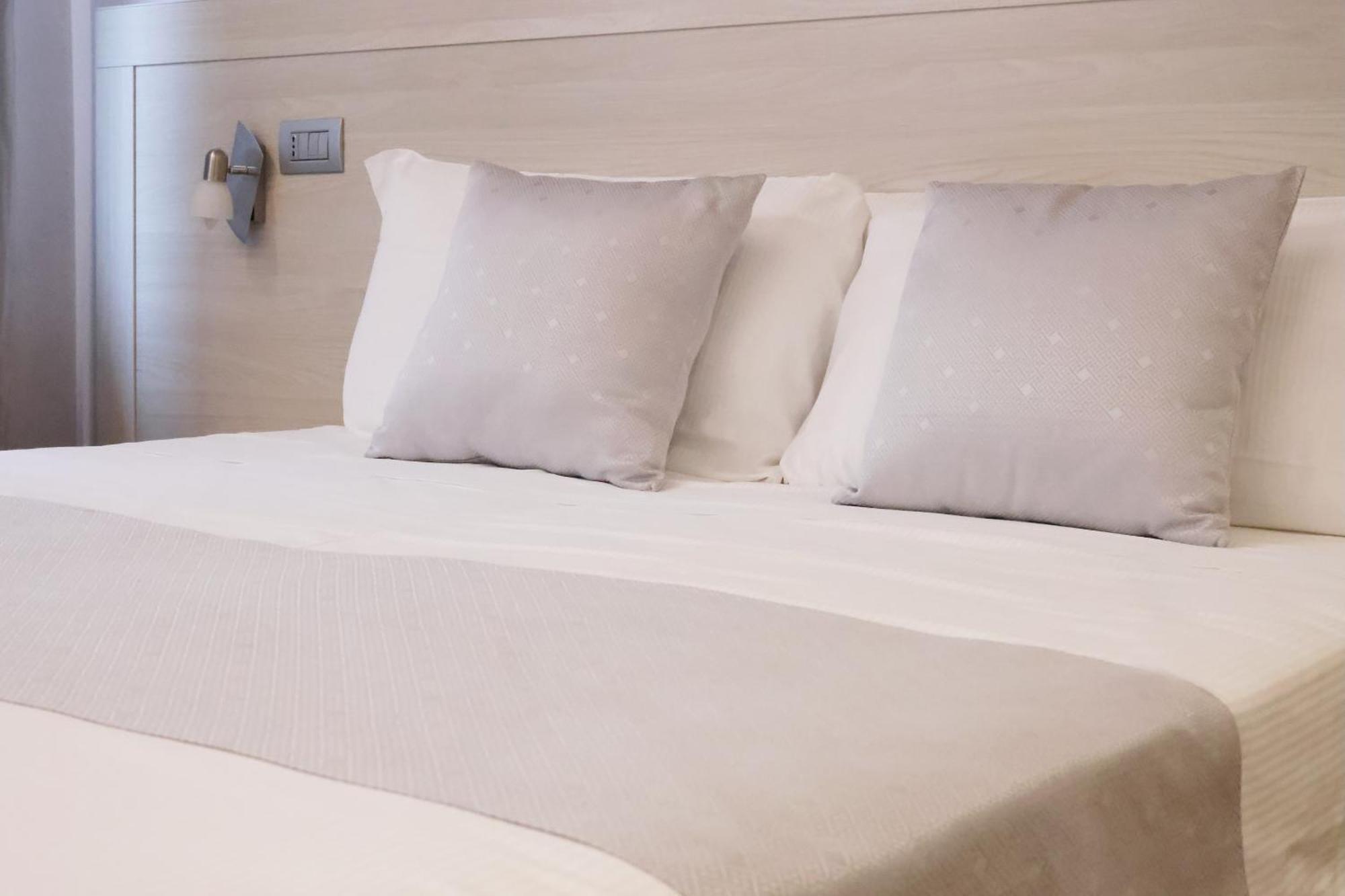 アルバ Palazzo Belli Bed & Breakfast エクステリア 写真