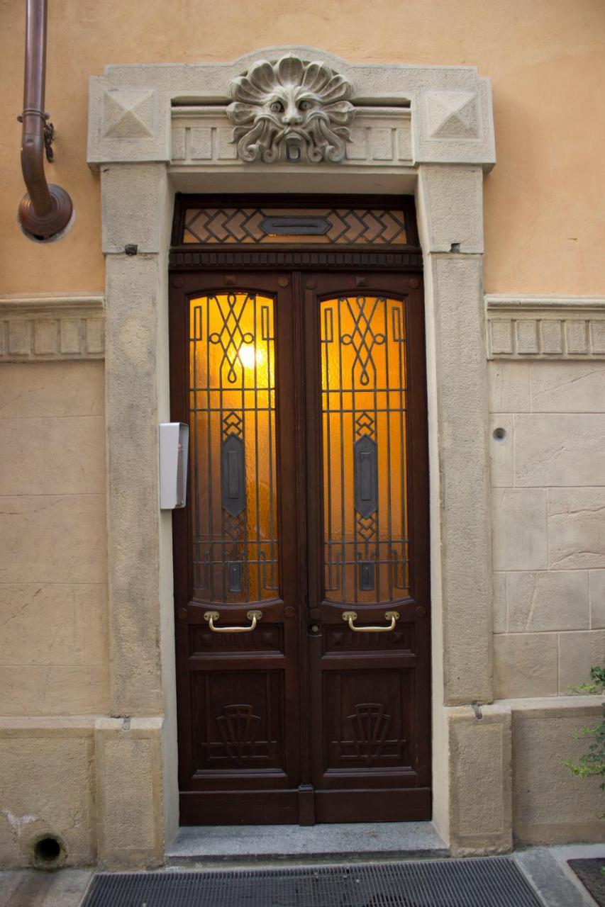 アルバ Palazzo Belli Bed & Breakfast エクステリア 写真